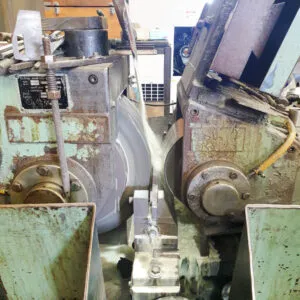 Precision grinding machine